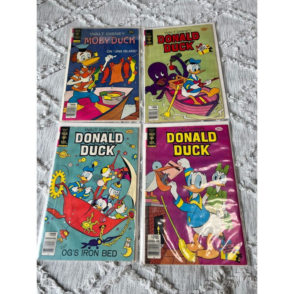 Vintage Donald Duck Comic Book Lot of 4